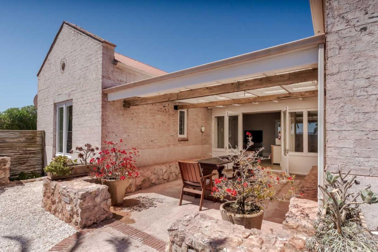 Blue Bay Lodge Saldanha Bay Екстер'єр фото