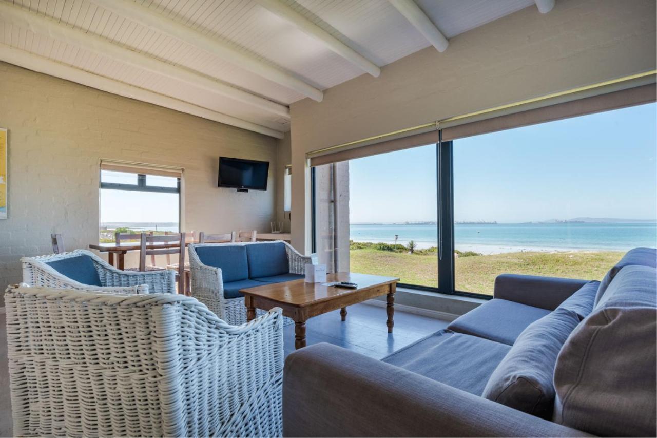 Blue Bay Lodge Saldanha Bay Екстер'єр фото