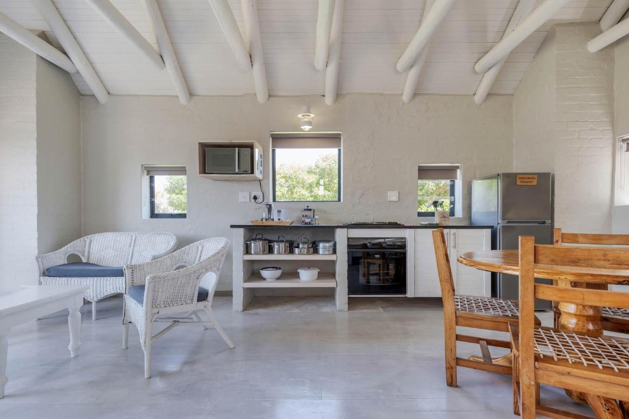 Blue Bay Lodge Saldanha Bay Екстер'єр фото