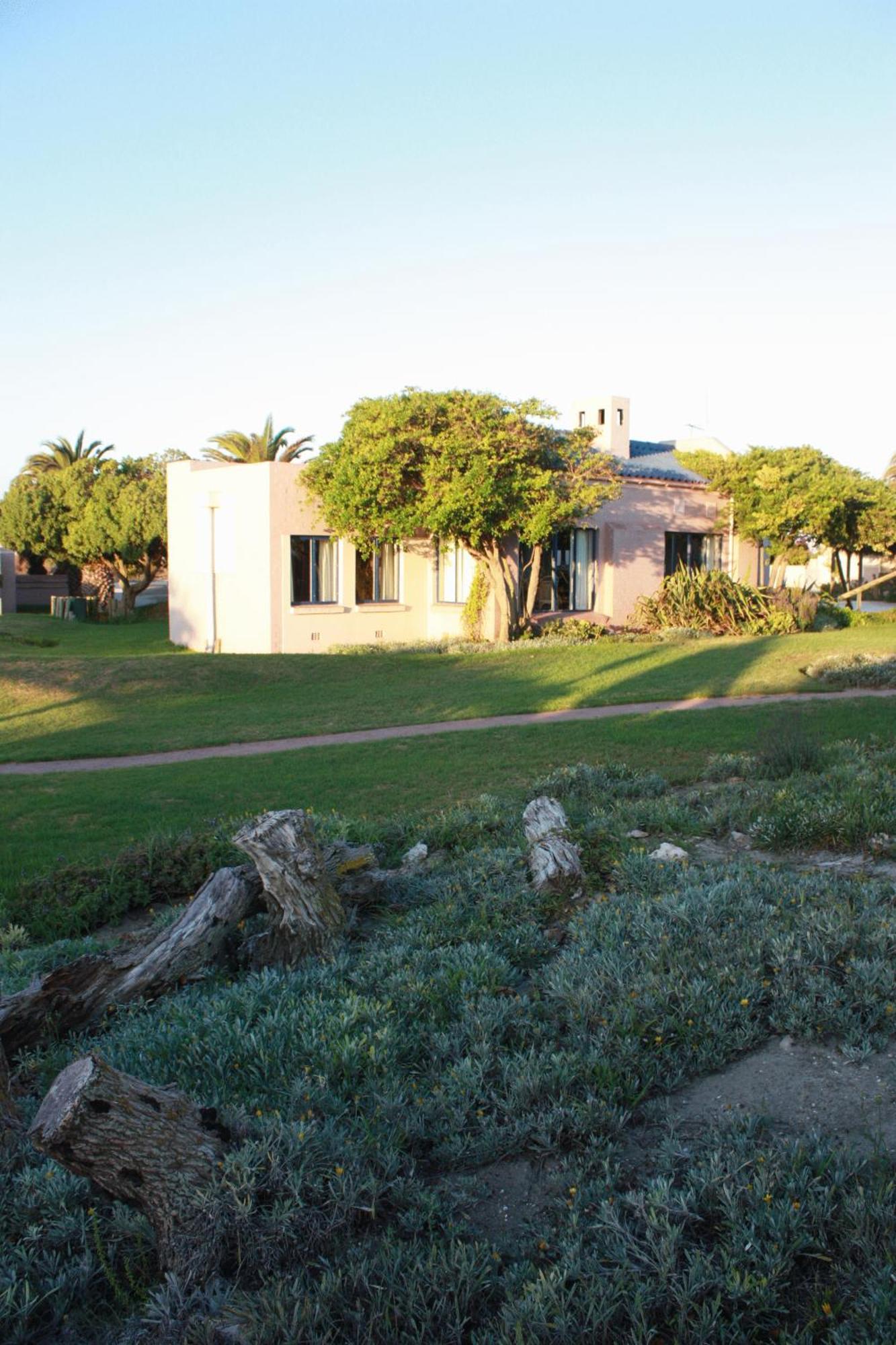 Blue Bay Lodge Saldanha Bay Екстер'єр фото