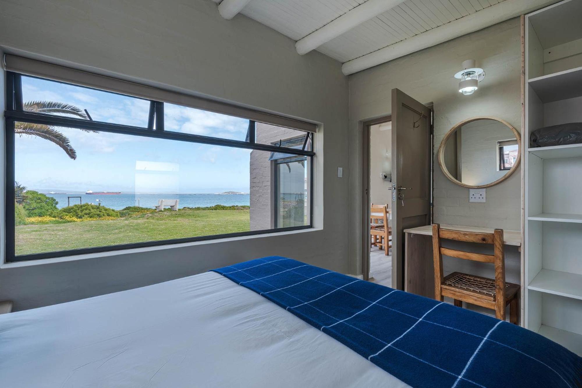Blue Bay Lodge Saldanha Bay Екстер'єр фото
