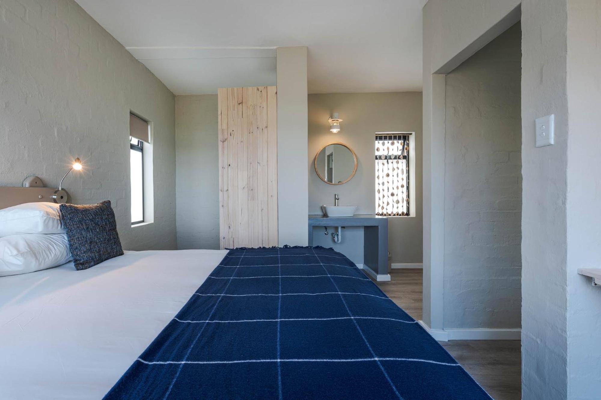 Blue Bay Lodge Saldanha Bay Екстер'єр фото