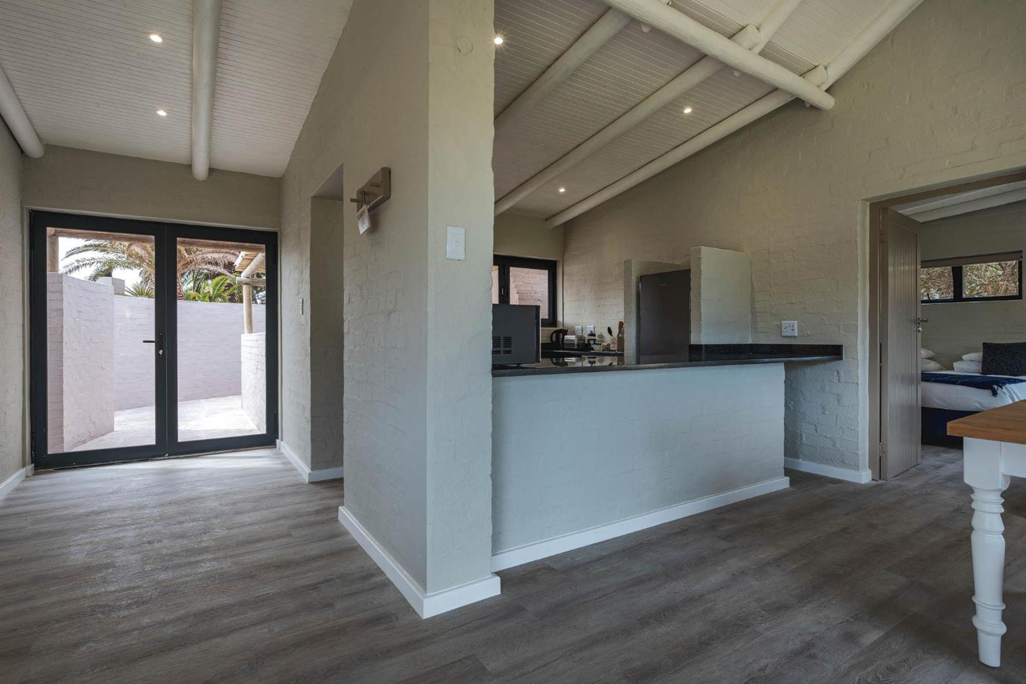 Blue Bay Lodge Saldanha Bay Екстер'єр фото