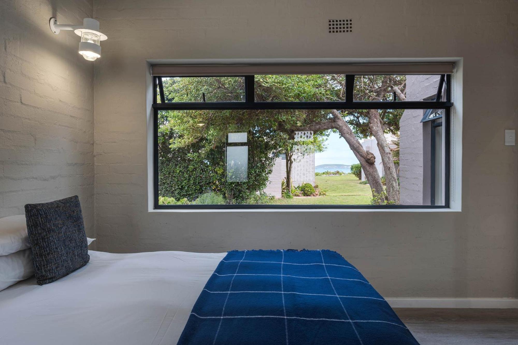 Blue Bay Lodge Saldanha Bay Екстер'єр фото