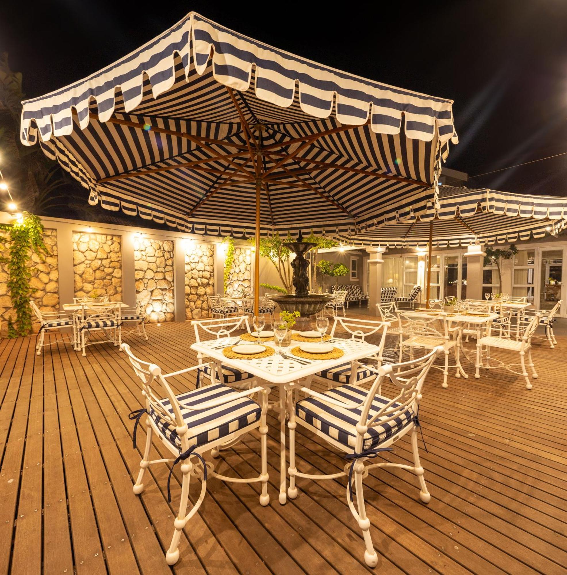 Blue Bay Lodge Saldanha Bay Екстер'єр фото